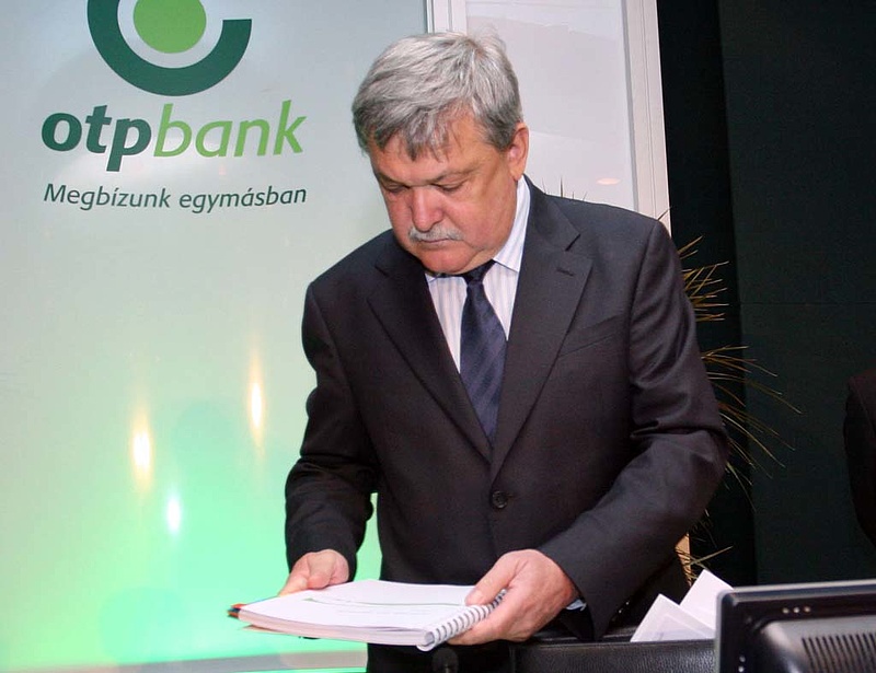 Csányi: a kormány bankok elleni harca elszabadítja a kamatokat