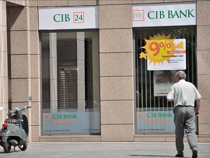 A CIB-tulaj eladta ukrajnai bankját - A magyar leányt erősítik