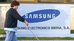 A Samsungot is megfertőzte az Apple-kór