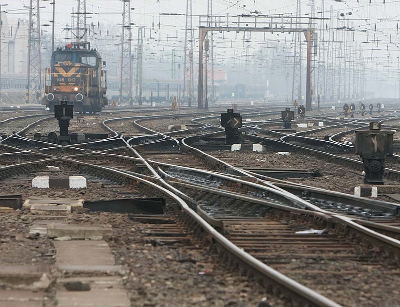 Osztrák vonatokat vontathat a MÁV