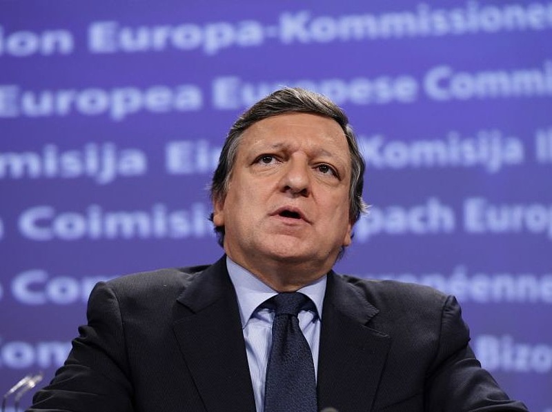 Érzékennyé vált a magyar helyzet, Barrosóhoz kerülnek a magyar ügyek