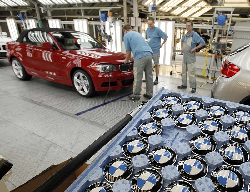 Magyarországon építhet gyárat a BMW