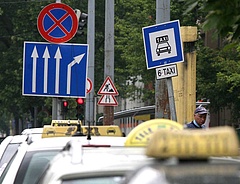 Megbéníthatják Budapestet a taxisok - kiverte a biztosítékot a BKK
