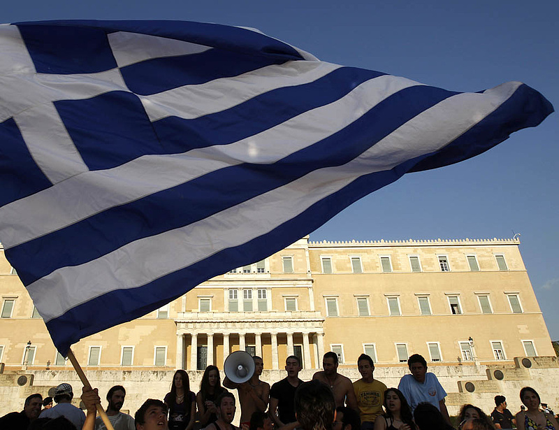 Egy aláírásra szerződik az új görög kormányfő