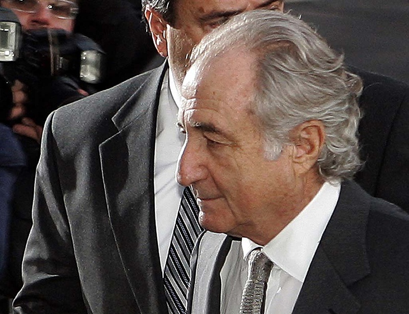 Szívrohamot kapott Bernie Madoff