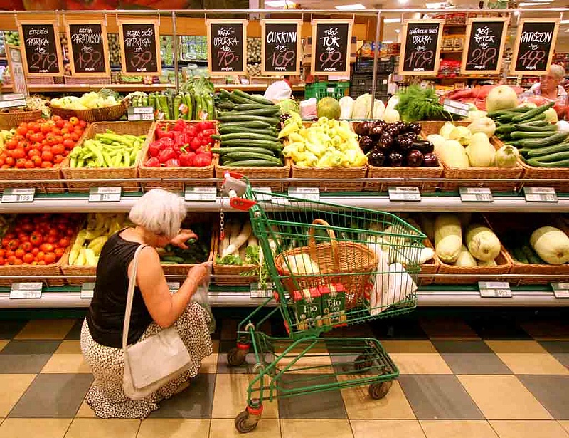 Eltűnnek a hazai élelmiszerek a szlovák boltokból