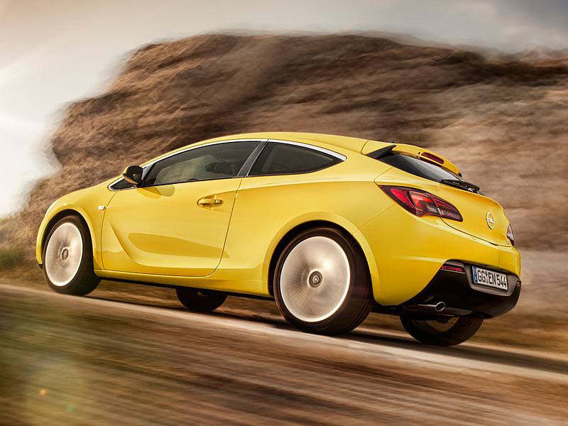 Megkezdődött az új Opel Astrák sorozatgyártása