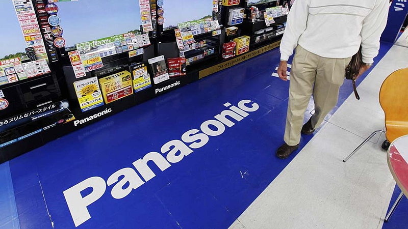Zuhant a Panasonic bevétele