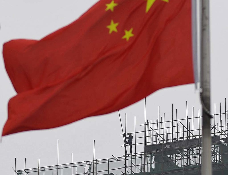 Sínen tartjuk a gazdaságot - ígéri a kínai miniszterelnök