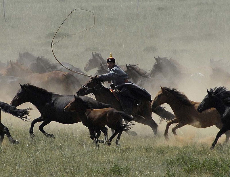 Dübörög a keleti nyitás - Ma Mongóliába van soron