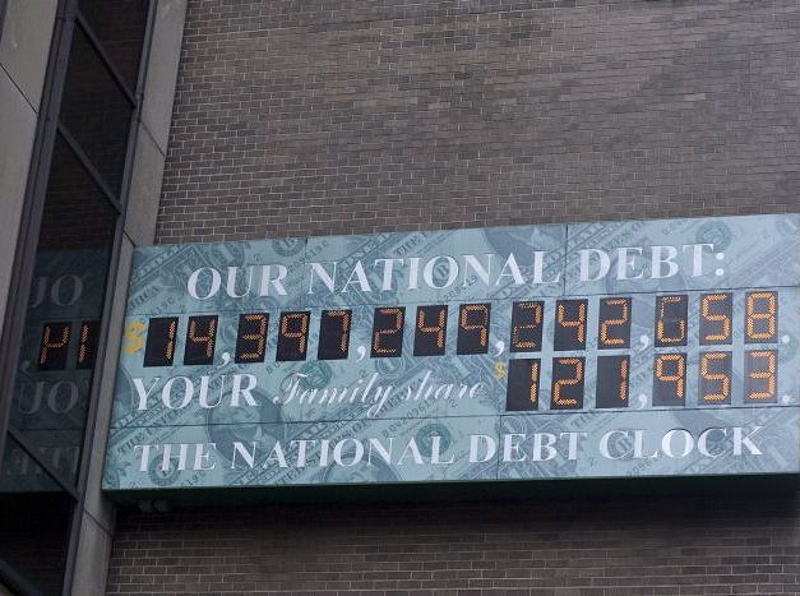 Új rekordon az amerikai szövetségi adósság