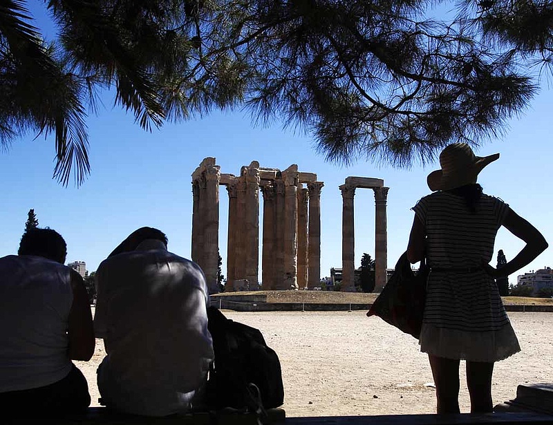 Fontos döntés jöhet hétfőn is - újabb nehezéket kapnak a görögök?
