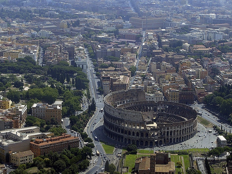 Újjáépül a Colosseum