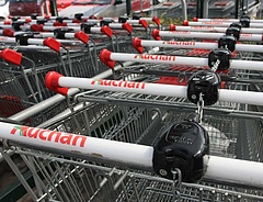 Brüsszel dönthet az Auchan-Cora-ügyletről?