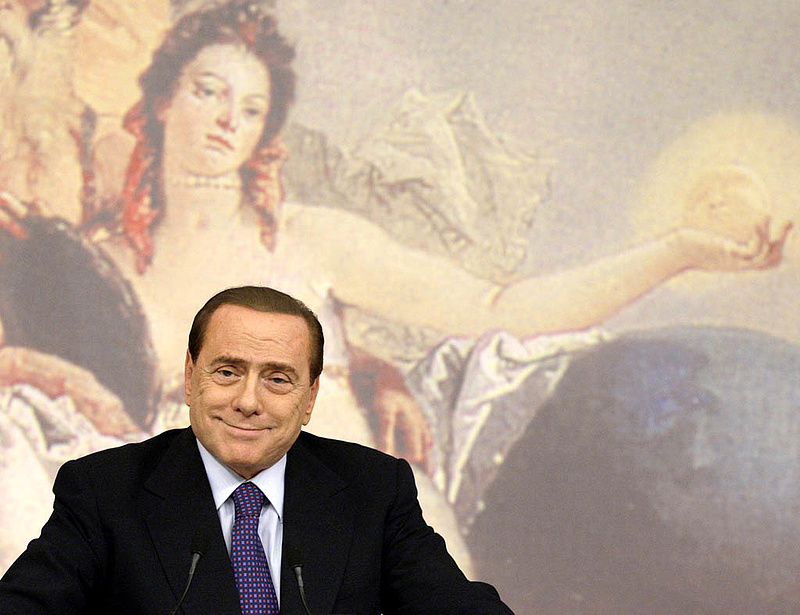 Üzent Berlusconi az ECB alelnökének
