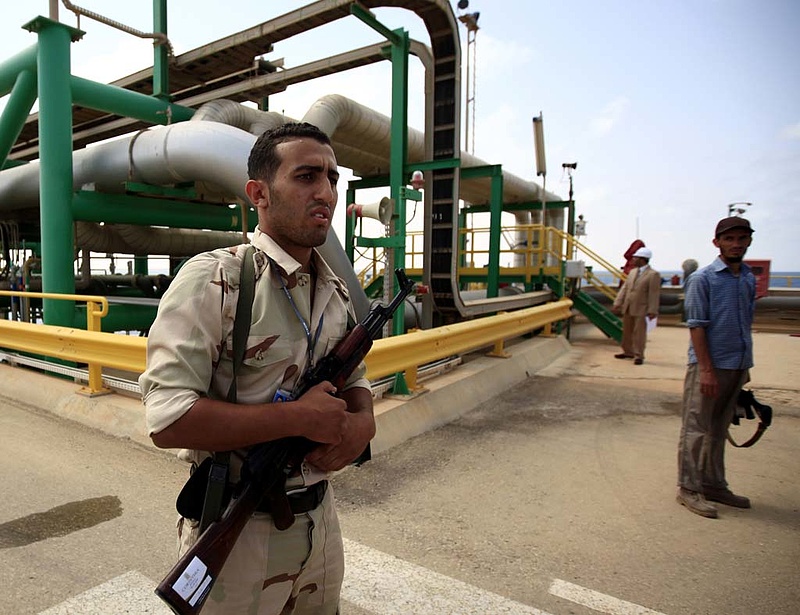 Leállhat Líbia legnagyobb olajmezője