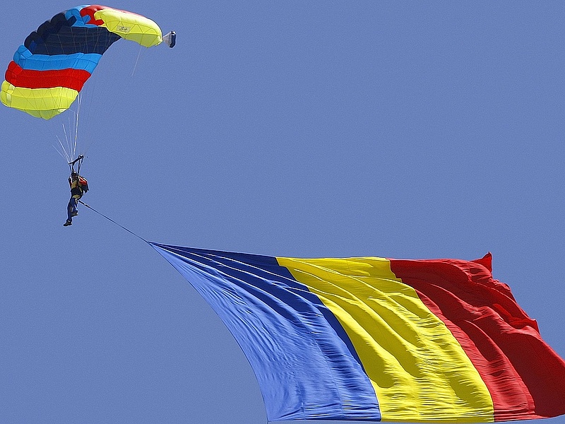 Romániát dicséri a hitelminősítő