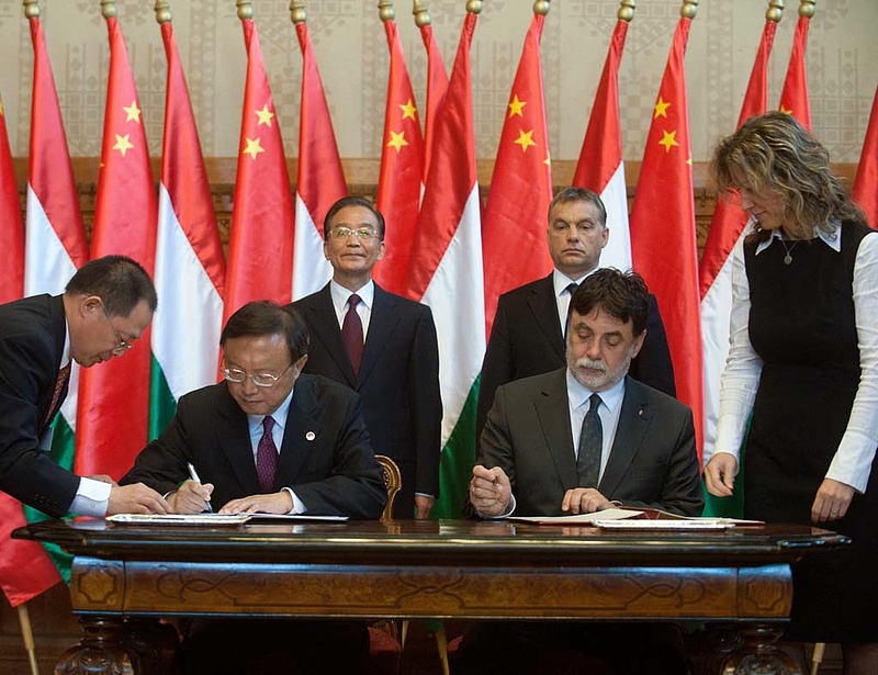 Fellegi: jó úton vannak a nyári kínai megállapodások