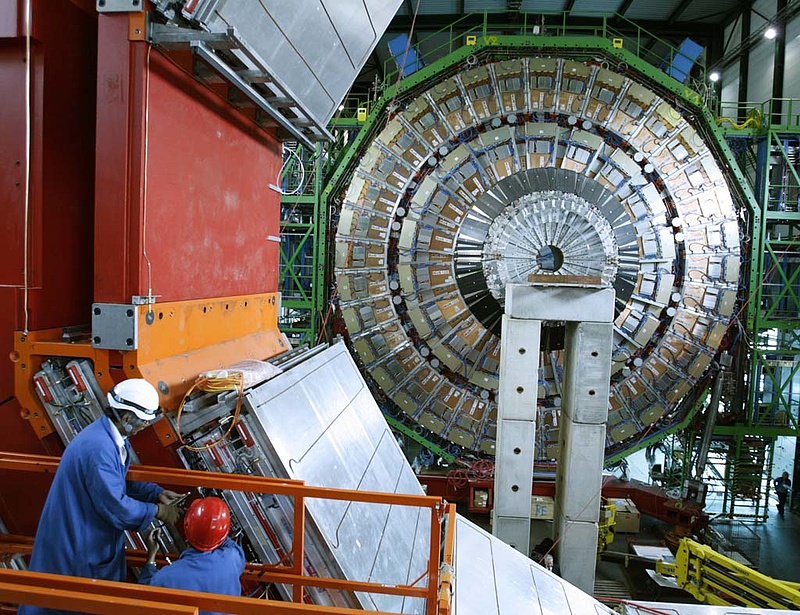 Magyar segítséggel bővül a CERN