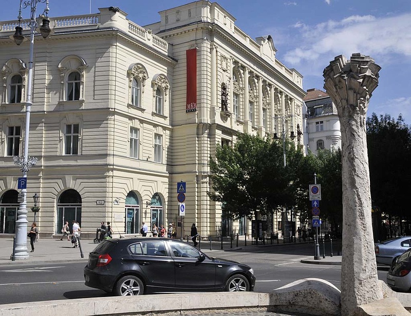 Nem rohan állampapírokat venni a magyar nagybank