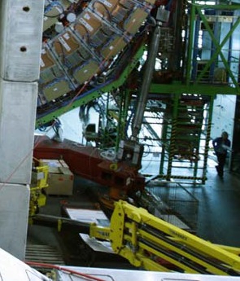 Új részecskére bukkanhattak a CERN-ben