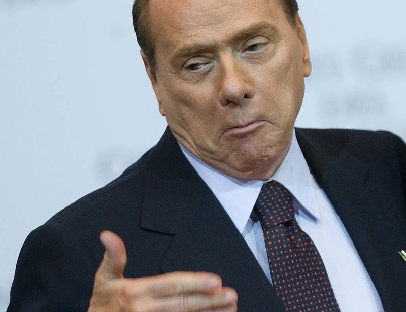 Berlusconi elvesztette a többségét