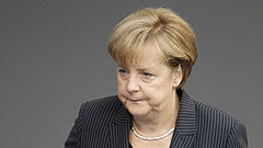 Merkel nagy fába vághatja a fejszéjét