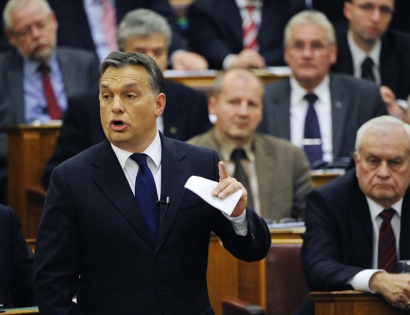 Orbán az új Munka törvénykönyvéről - 2012-től az új szabályok szerint dolgozunk