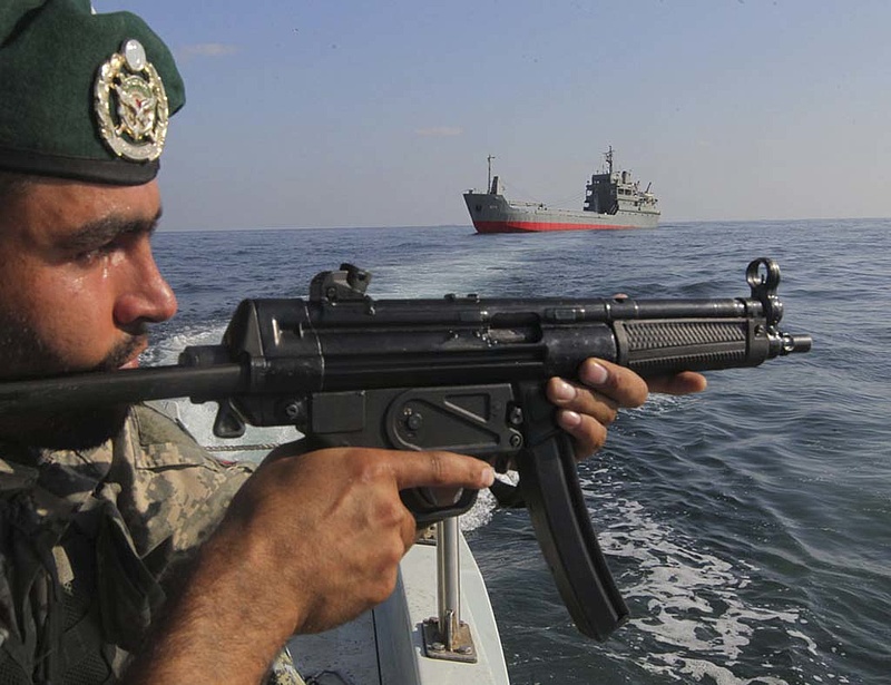 Iráni hadihajó bukkant fel a Földközi-tengeren