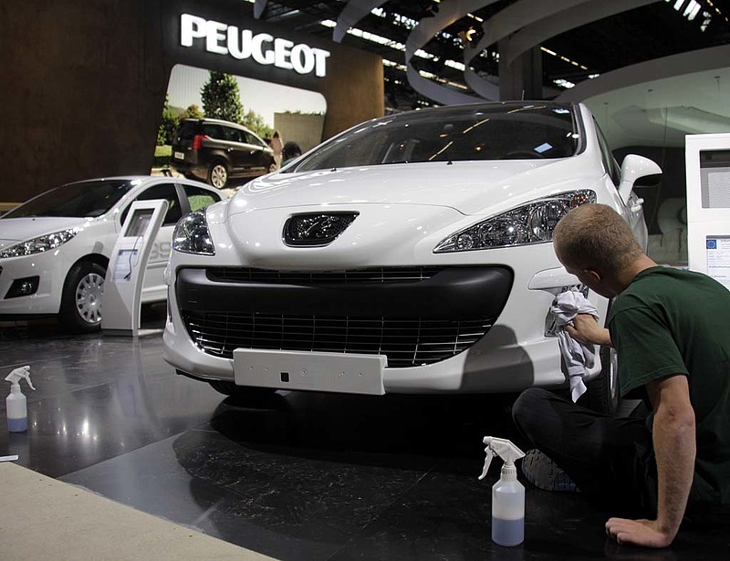 Kazahsztánig megy a Peugeot