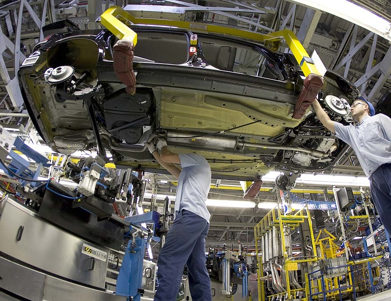 Indul az új magyar üzem az Opelnél 