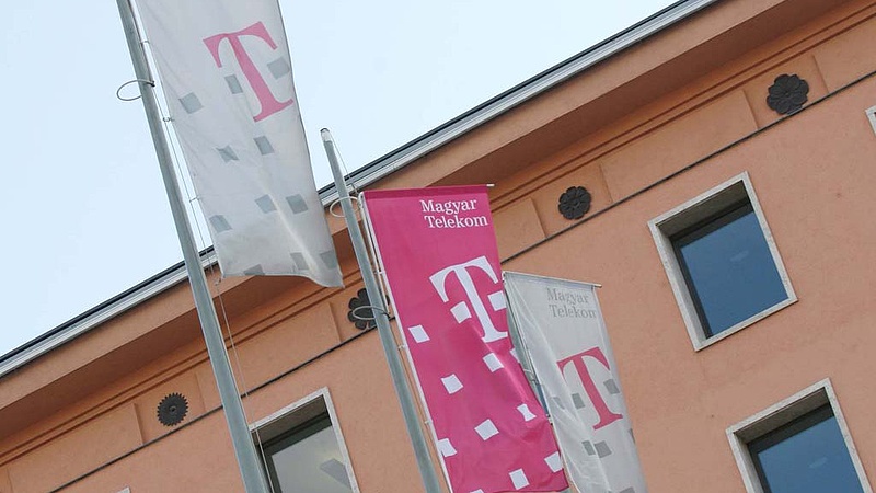  Saját részvényeket vett a Magyar Telekom