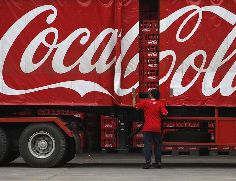 Drágábban is viszik a Coca-Cola üdítőit