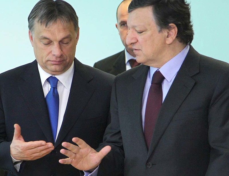 Orbán Barrosónál lobbizik a túlzott deficit eljárás ellen