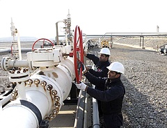 Minden idők legnagyobb olaj-és gázmezőjére bukkantak Bahreinben