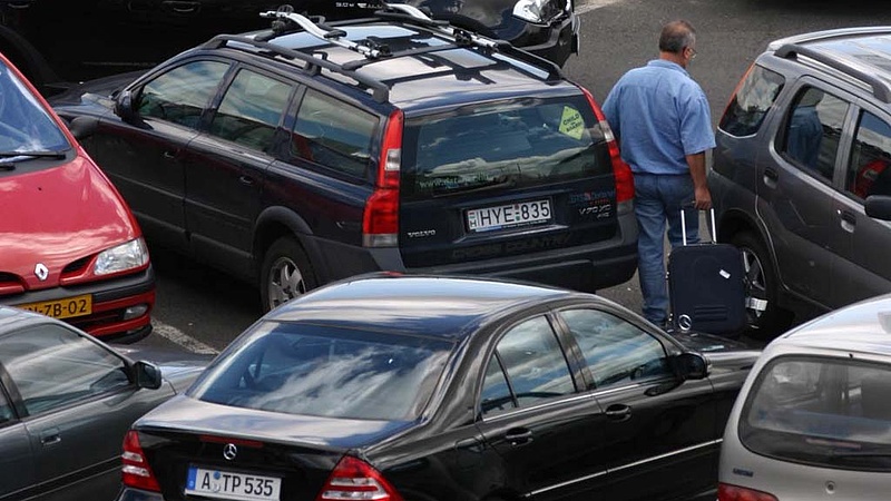 Itt lehet még ingyen parkolni Budapesten - jó, ha tud róla