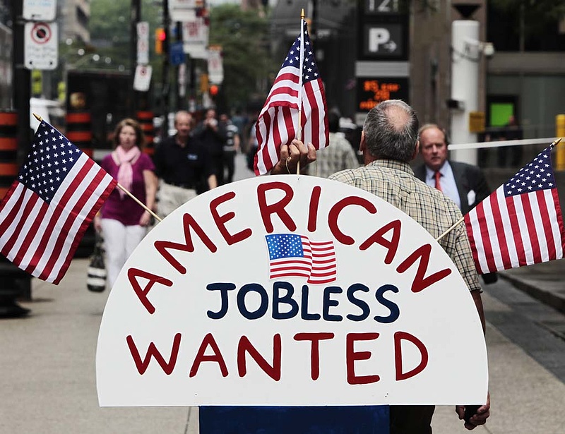 Vártnál többen kértek a munkanélküli segélyt az USA-ban