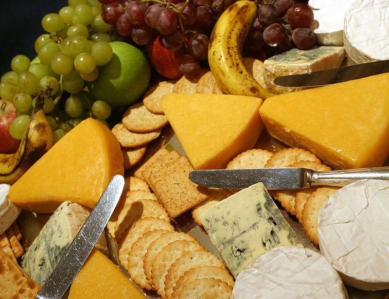 Több tonna hamis sajt került a magyar piacra