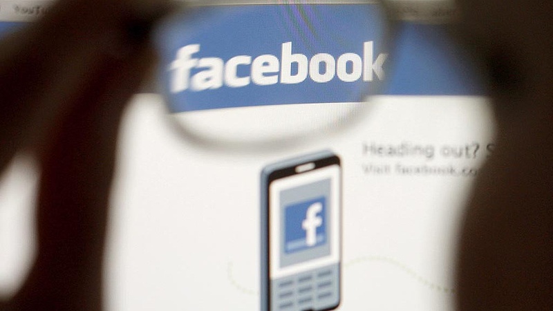 Több százmilliónyi bírságot kapott a Facebook