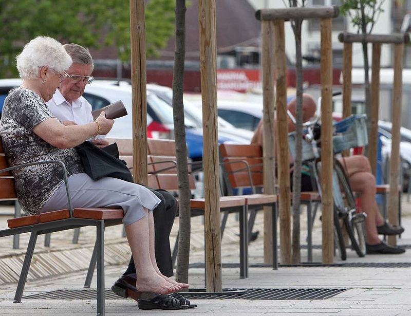 Könnyítenének a nyugdíjasok elbocsátásán Szlovákiában
