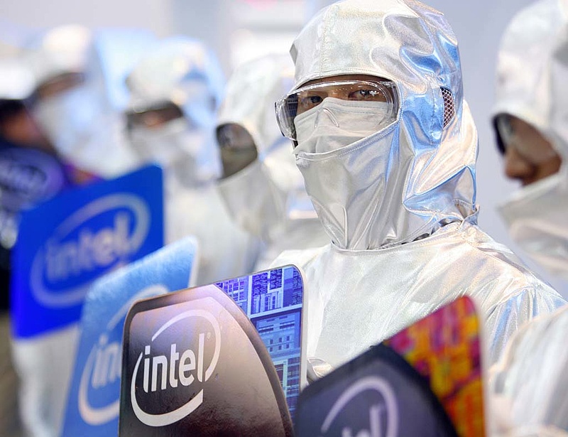Az Intelt is meglegyinti a válság szele