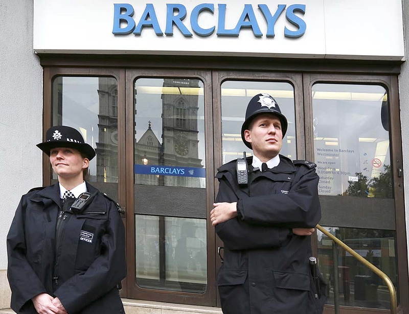 Váratlanul menesztették a Barclays vezérét