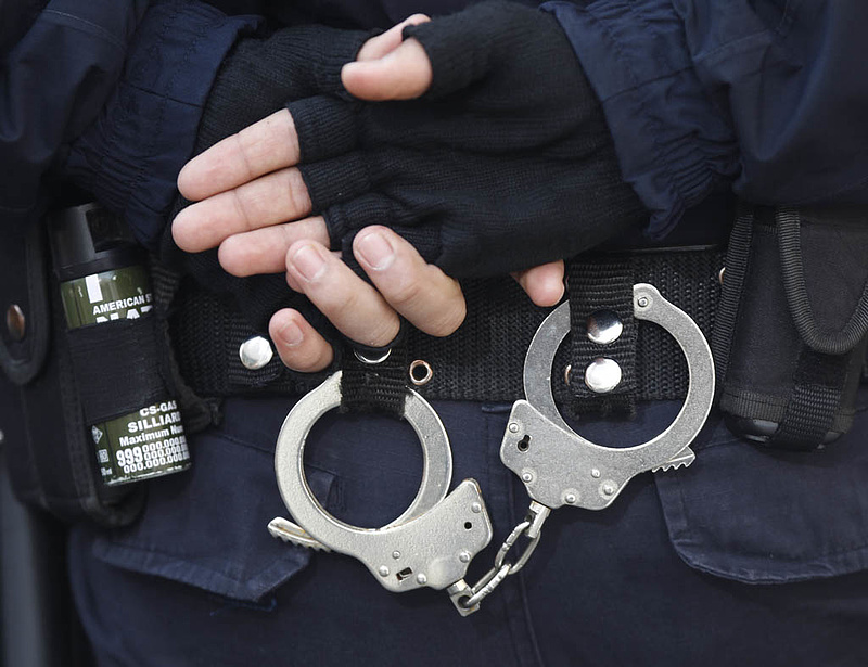Korrupció: ennyi magyar rendőri vezető gyanús 