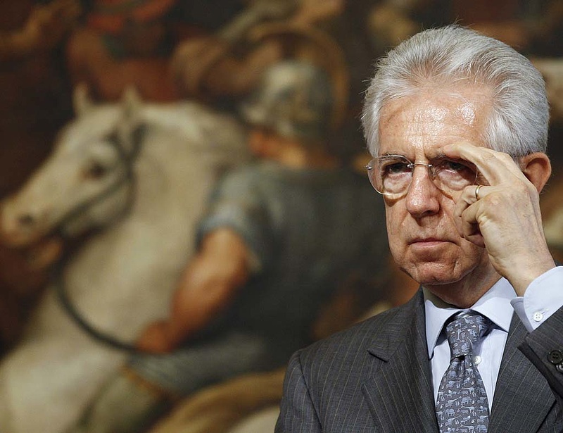 Elfogadták a költségvetés, így lemond Monti