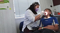 Bajok vannak a fogászati ellátással