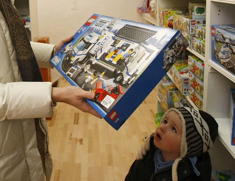 Csaknem ötödével nőtt a Lego árbevétele az első fél évben