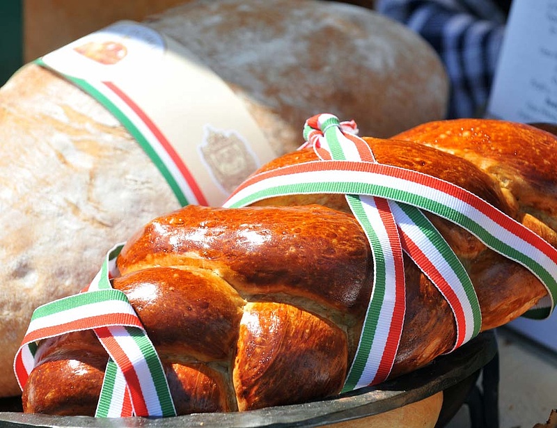 Jön a magyar kenyérszigor - eltűnik a gagyi a polcokról