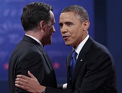 Fej fel mellett Obama és Romney
