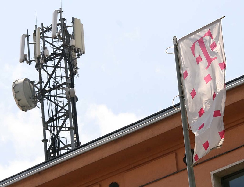 Ötven forint a Telekom-osztalék, száguld az árfolyam