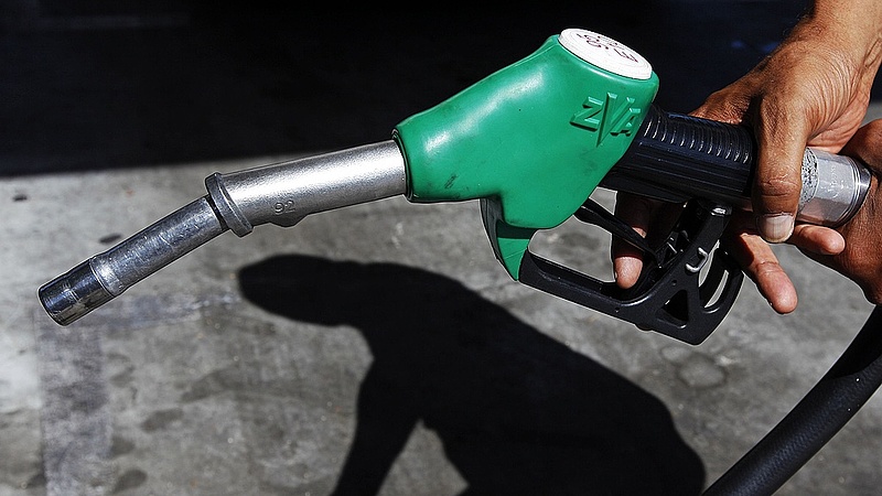Így alakul az üzemanyagok jövedéki adója év végéig